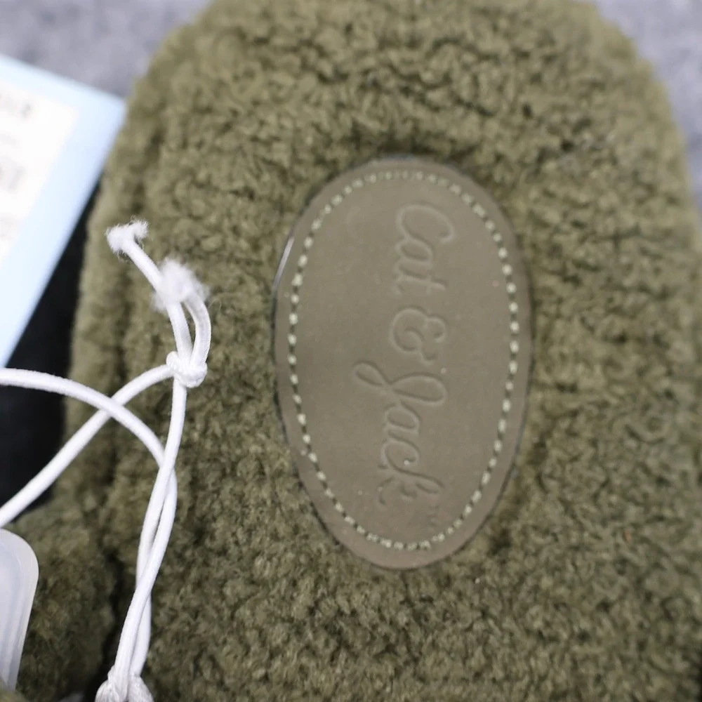 Cat & Jack Slippers Youth Size 2/3 Green Fuzzy‎ Sherpa Slide Open Toe Hook Loop
